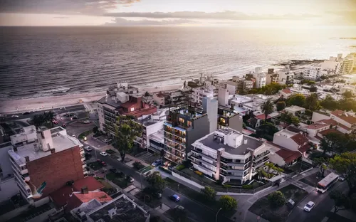 Venta Apartamento Con Parrillero Malvín - Edificio Malvín Village Il