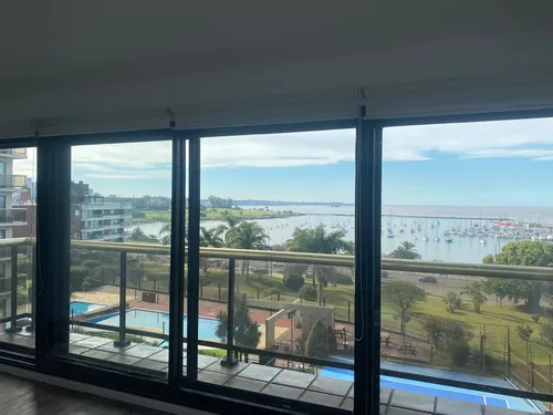 Alquiler Apartamento 4 Dormitorios Con La Mejor Vista Al Puertito Del Buceo - Edificio Torres Del Puerto
