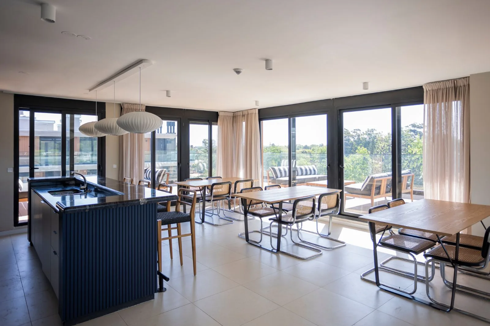 Edif. Costanera Village - 2 dormitorios · Unidad 401A en Barra de Carrasco