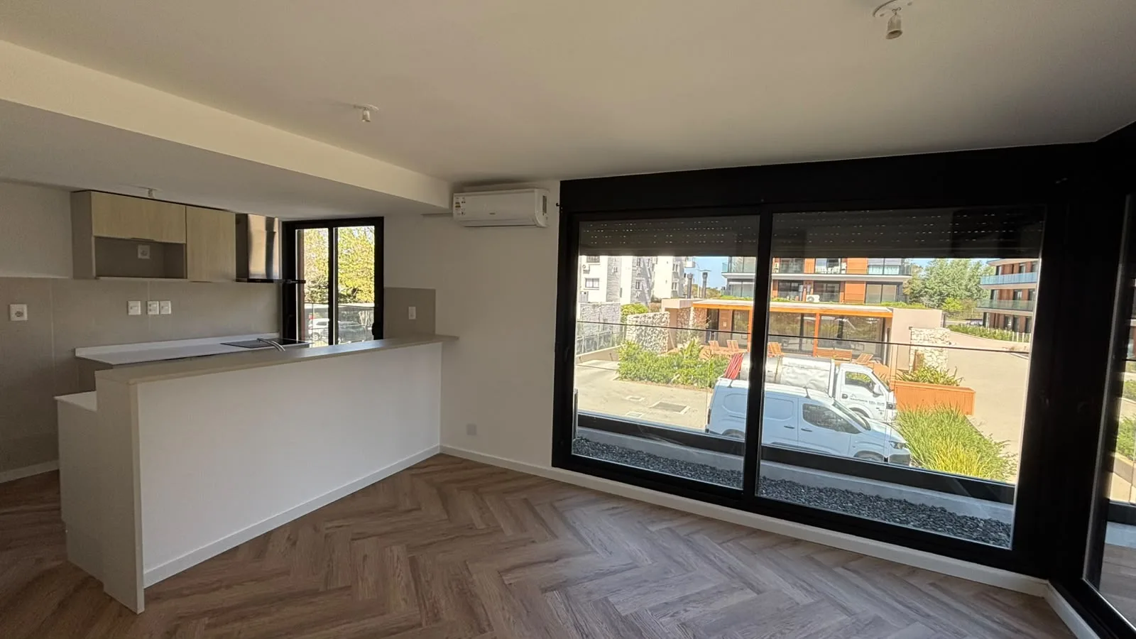 Edif. Costanera Village - 1 dormitorio · Unidad 106E en Barra de Carrasco