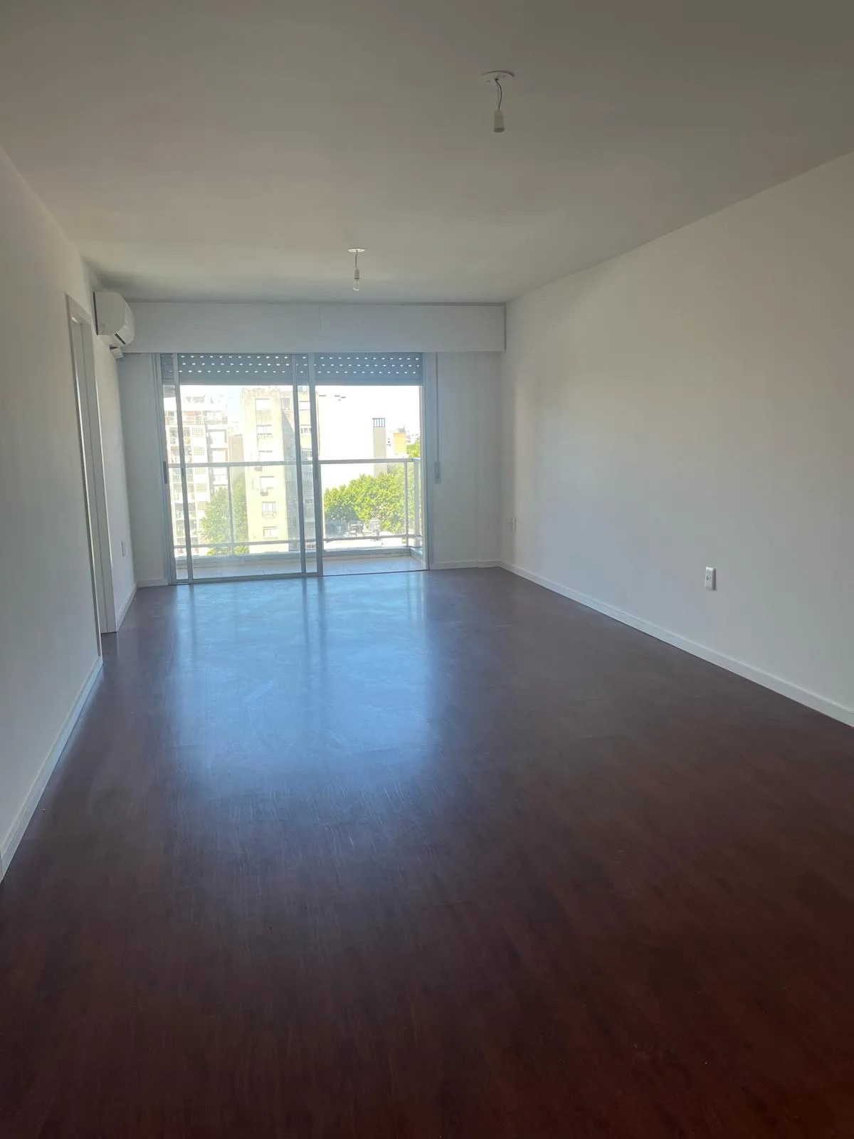 Monterrey Building - 2 bedrooms · Unit 902